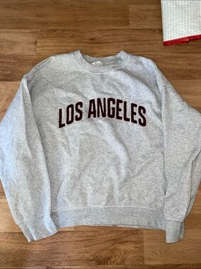 H&M Gray 'Los Angeles' Crewneck Sweatshirt with Maroon Lettering